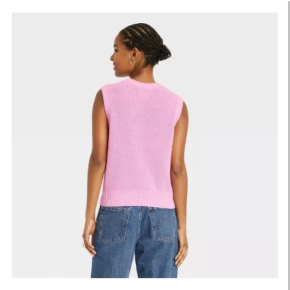 Hello Kitty sweater vest - Picture 2 of 8